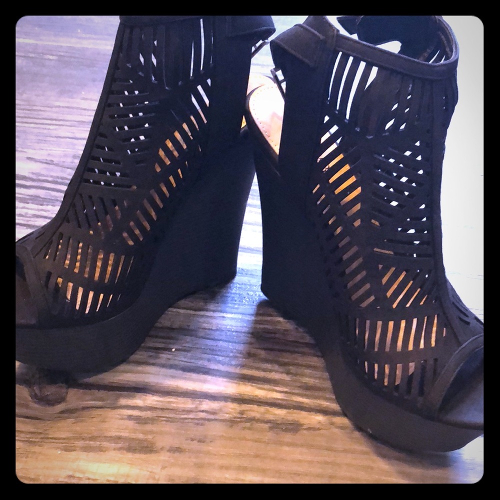 Wedge style black heels
